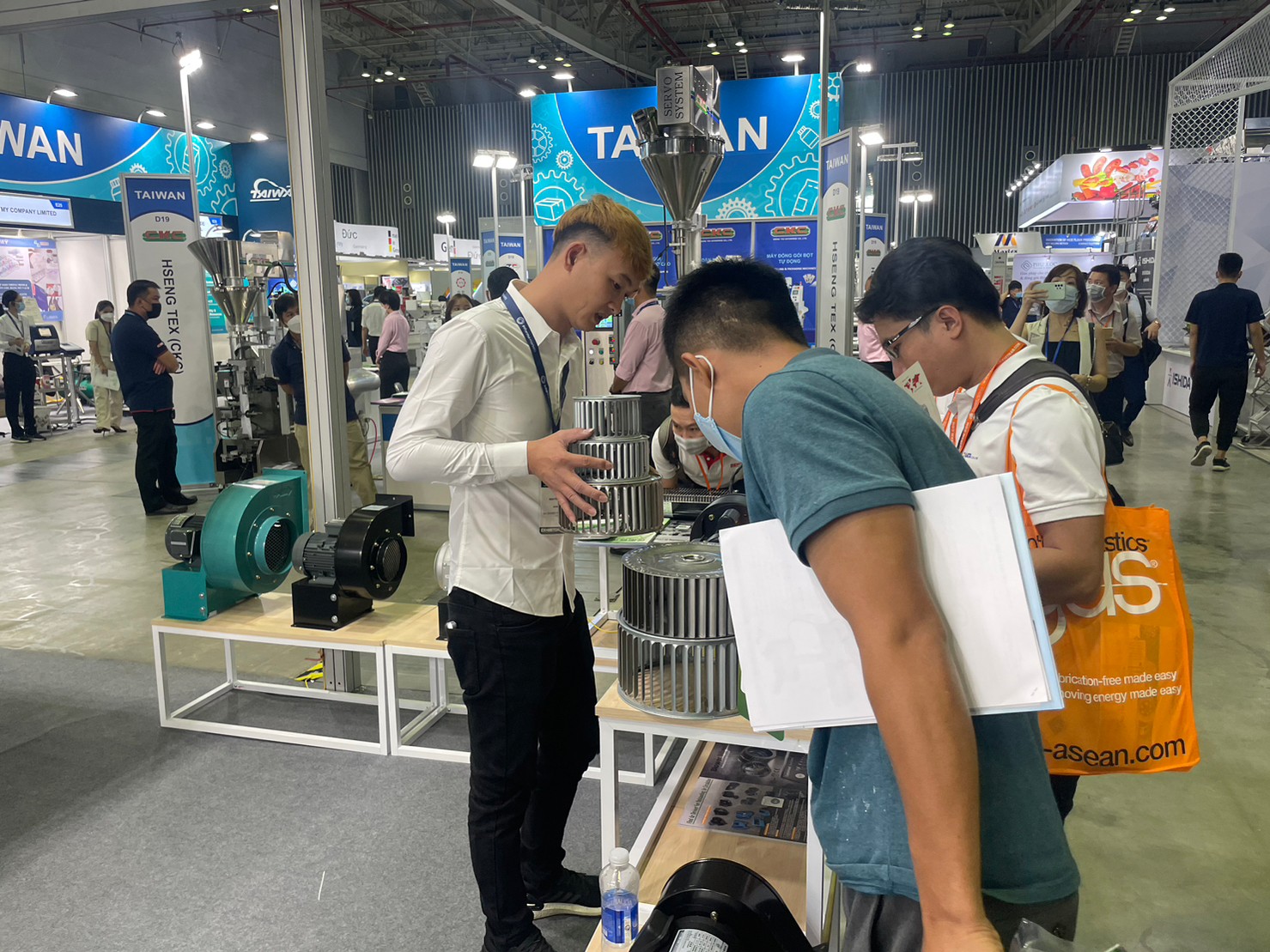 propak vietnam 2022 Air Deviser booth